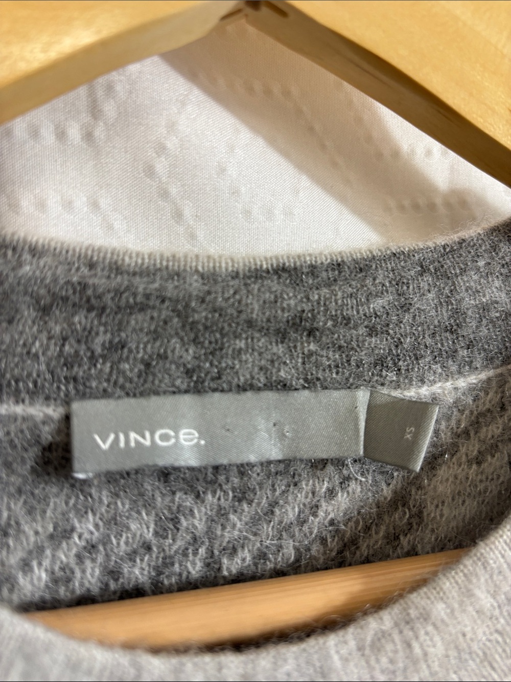 Vince plaid crew neck sweater Size XSmall - Picture 3 of 5